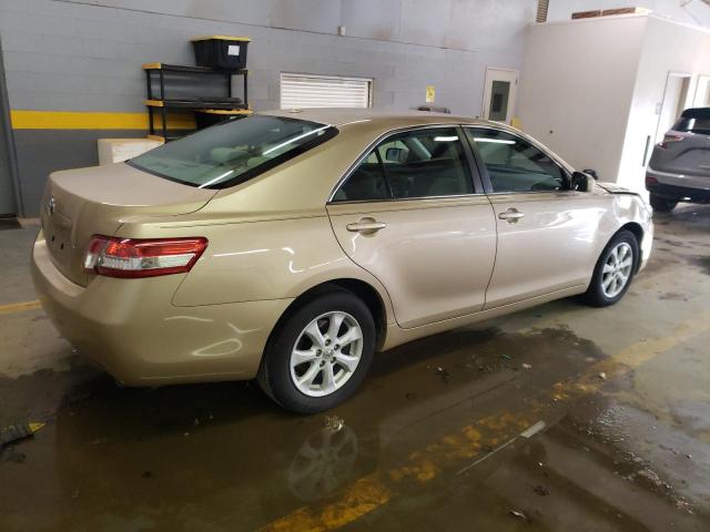 Photo 2 VIN: 4T1BF3EK1AU095502 - TOYOTA CAMRY 