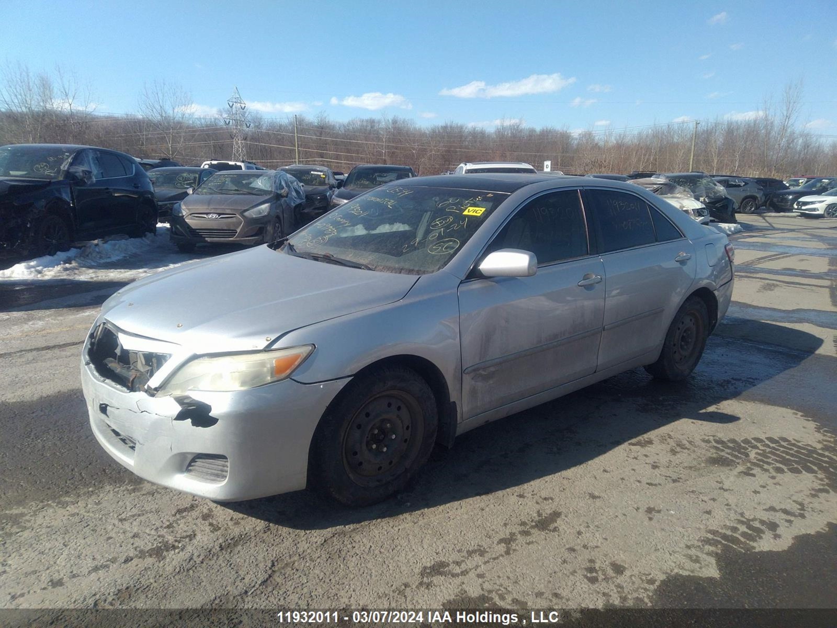 Photo 1 VIN: 4T1BF3EK1AU097878 - TOYOTA CAMRY 