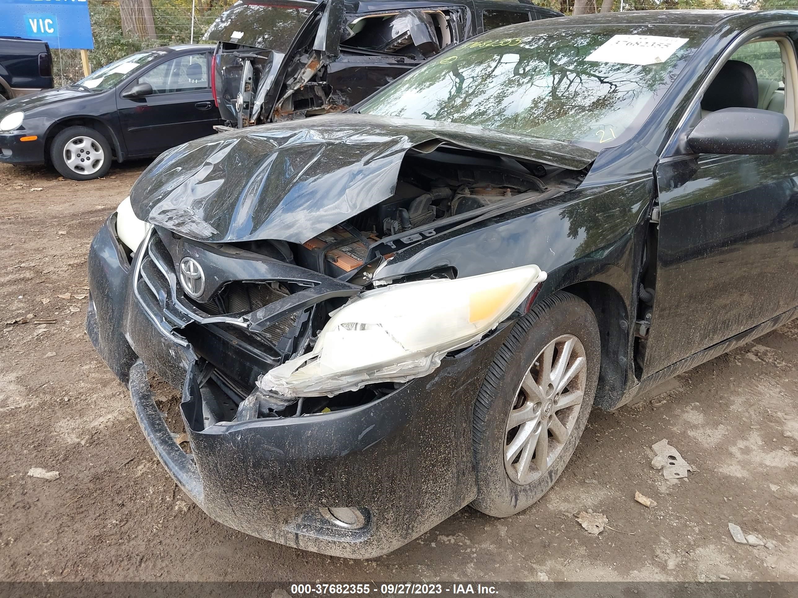 Photo 10 VIN: 4T1BF3EK1AU106434 - TOYOTA CAMRY 