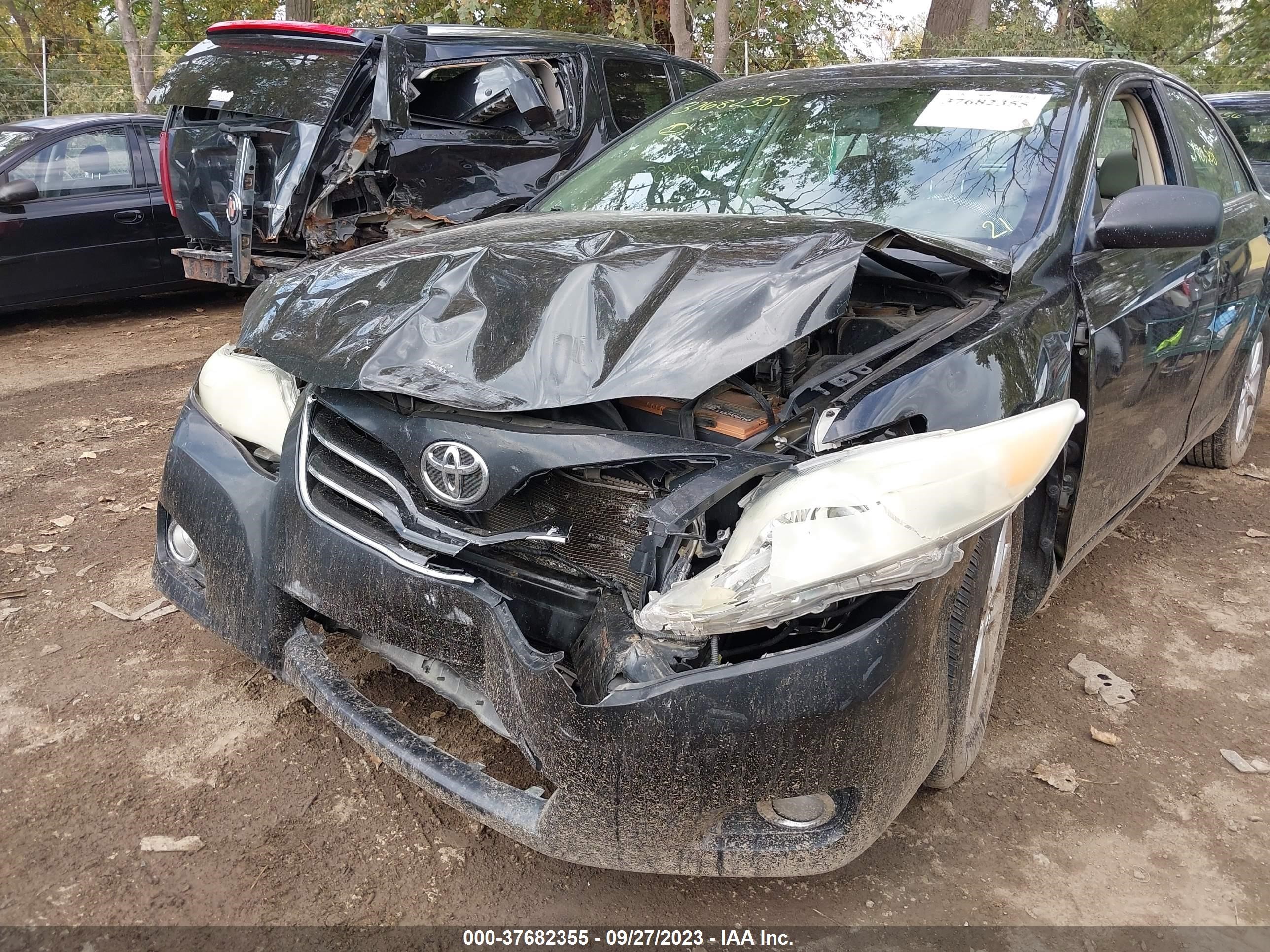 Photo 5 VIN: 4T1BF3EK1AU106434 - TOYOTA CAMRY 