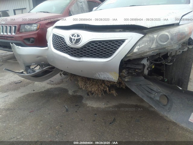 Photo 5 VIN: 4T1BF3EK1AU110399 - TOYOTA CAMRY 