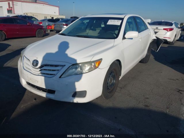 Photo 1 VIN: 4T1BF3EK1AU526310 - TOYOTA CAMRY 