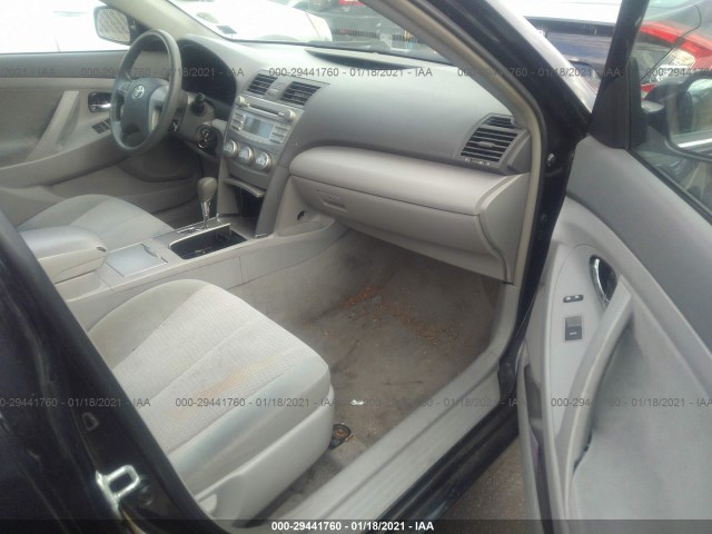 Photo 4 VIN: 4T1BF3EK1AU539221 - TOYOTA CAMRY 