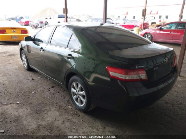 Photo 2 VIN: 4T1BF3EK1AU550915 - TOYOTA CAMRY 