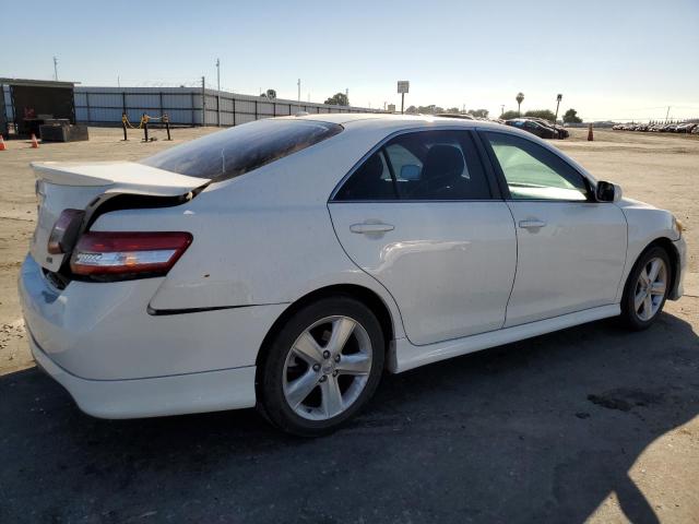 Photo 2 VIN: 4T1BF3EK1AU563650 - TOYOTA CAMRY 