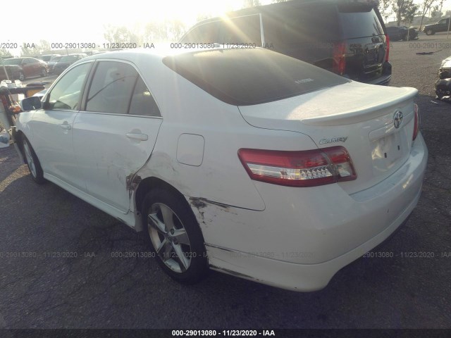 Photo 2 VIN: 4T1BF3EK1AU566273 - TOYOTA CAMRY 