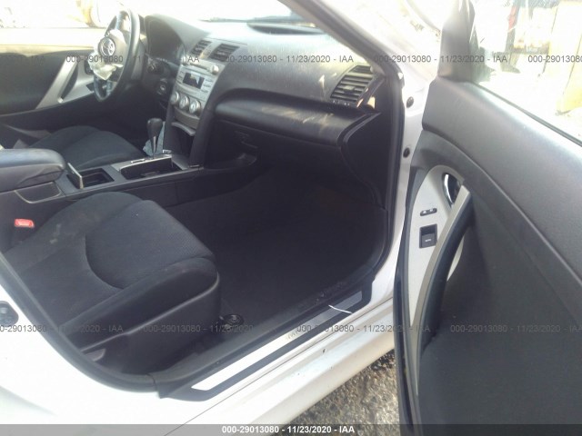 Photo 4 VIN: 4T1BF3EK1AU566273 - TOYOTA CAMRY 