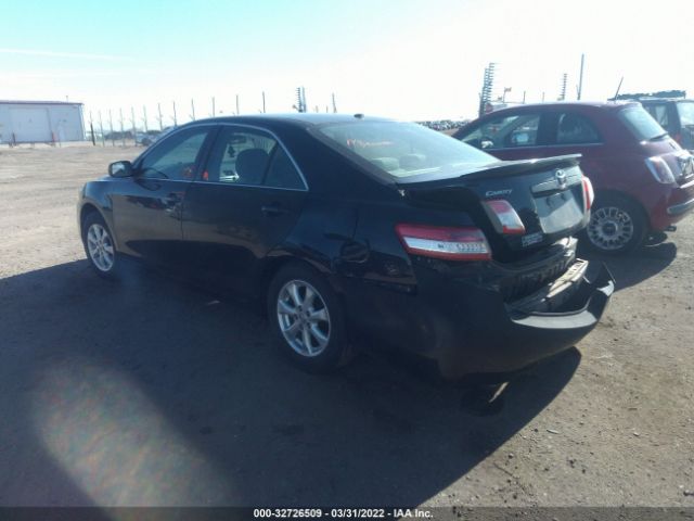 Photo 2 VIN: 4T1BF3EK1B4181779 - TOYOTA CAMRY 