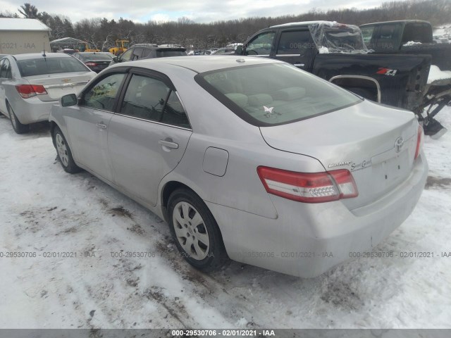 Photo 2 VIN: 4T1BF3EK1BU137328 - TOYOTA CAMRY 