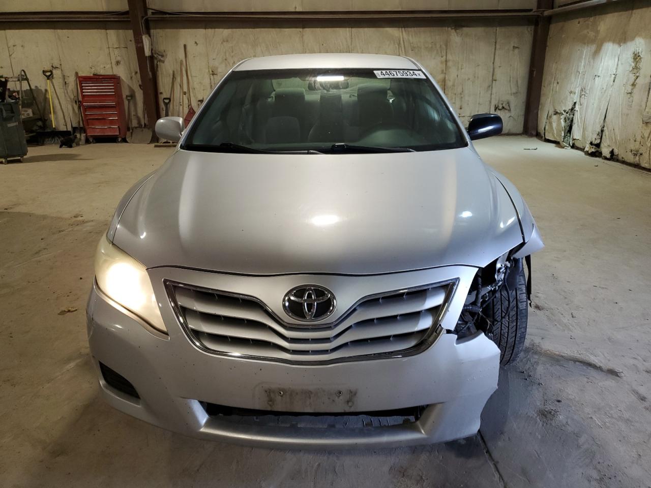 Photo 4 VIN: 4T1BF3EK1BU143937 - TOYOTA CAMRY 