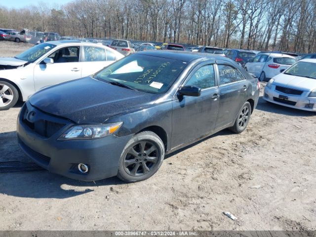 Photo 1 VIN: 4T1BF3EK1BU155392 - TOYOTA CAMRY 