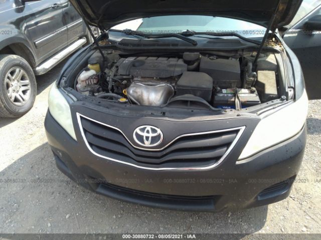 Photo 9 VIN: 4T1BF3EK1BU155618 - TOYOTA CAMRY 