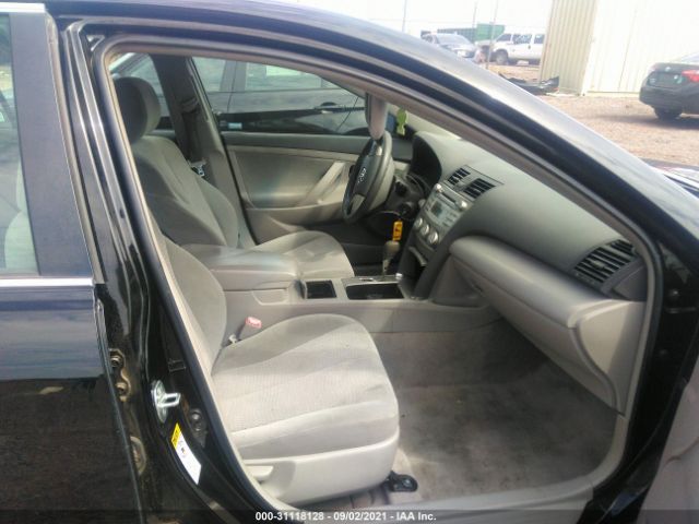 Photo 4 VIN: 4T1BF3EK1BU174377 - TOYOTA CAMRY 