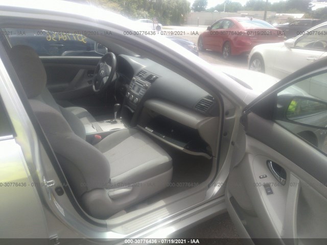 Photo 4 VIN: 4T1BF3EK1BU181636 - TOYOTA CAMRY 