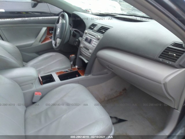 Photo 4 VIN: 4T1BF3EK1BU220726 - TOYOTA CAMRY 