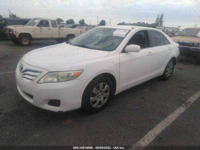 Photo 1 VIN: 4T1BF3EK1BU588419 - TOYOTA CAMRY 