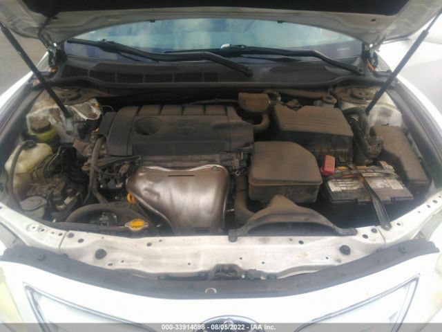 Photo 9 VIN: 4T1BF3EK1BU588419 - TOYOTA CAMRY 