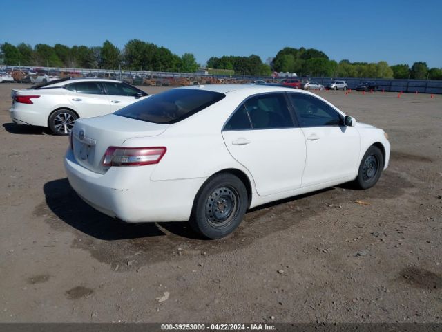 Photo 3 VIN: 4T1BF3EK1BU589098 - TOYOTA CAMRY 