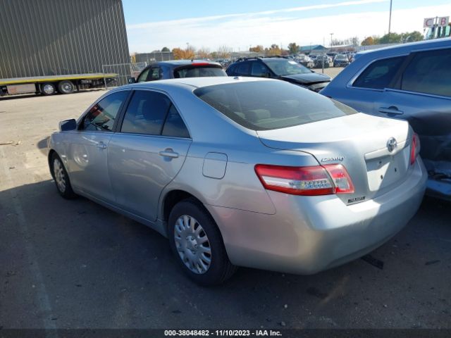 Photo 2 VIN: 4T1BF3EK1BU605090 - TOYOTA CAMRY 