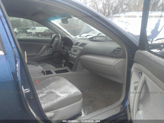 Photo 4 VIN: 4T1BF3EK1BU610872 - TOYOTA CAMRY 