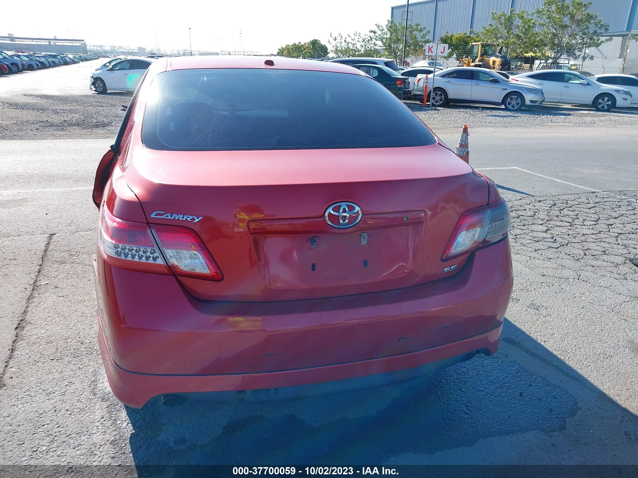 Photo 15 VIN: 4T1BF3EK1BU618485 - TOYOTA CAMRY 