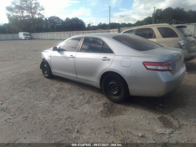 Photo 2 VIN: 4T1BF3EK1BU621452 - TOYOTA CAMRY 