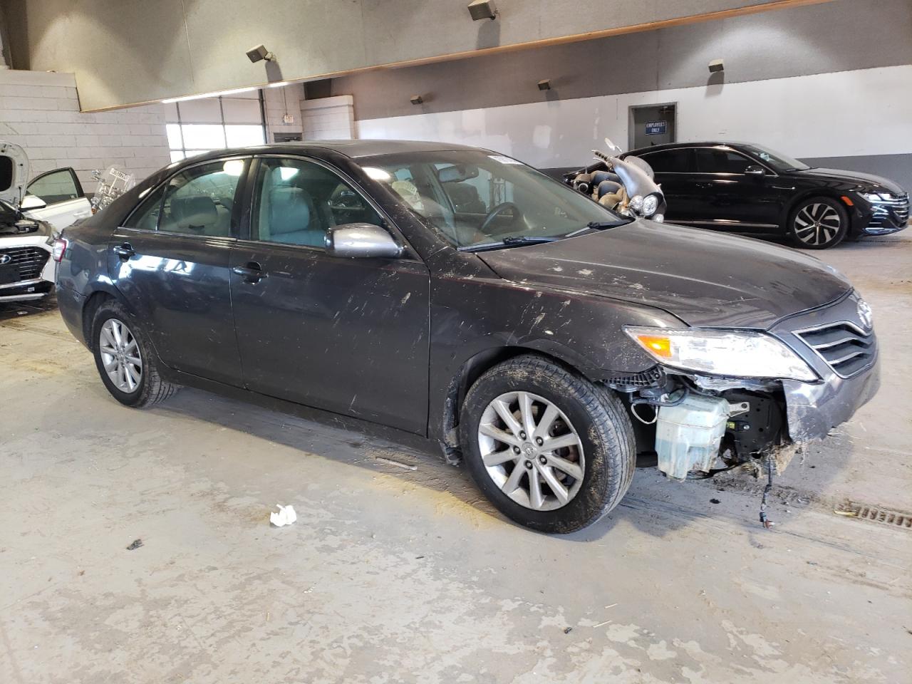 Photo 3 VIN: 4T1BF3EK1BU625727 - TOYOTA CAMRY 