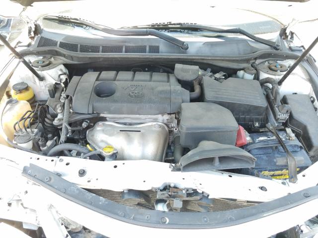 Photo 6 VIN: 4T1BF3EK1BU632631 - TOYOTA CAMRY BASE 