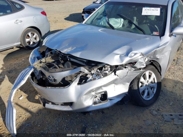 Photo 5 VIN: 4T1BF3EK1BU644391 - TOYOTA CAMRY 