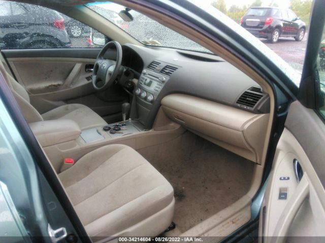 Photo 4 VIN: 4T1BF3EK1BU673101 - TOYOTA CAMRY 