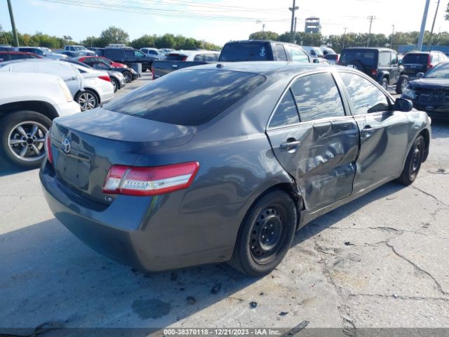 Photo 3 VIN: 4T1BF3EK1BU684180 - TOYOTA CAMRY 