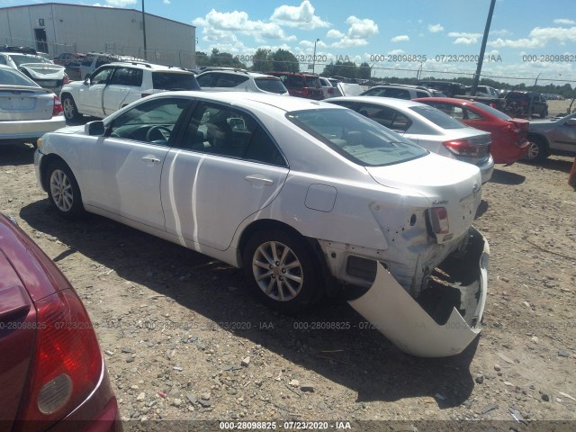 Photo 2 VIN: 4T1BF3EK1BU696328 - TOYOTA CAMRY 