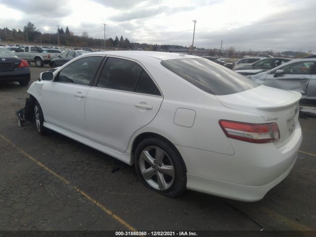 Photo 2 VIN: 4T1BF3EK1BU702144 - TOYOTA CAMRY 