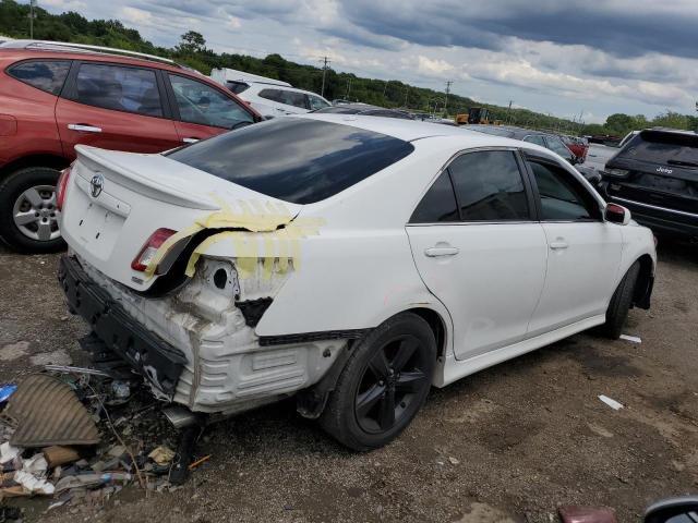 Photo 2 VIN: 4T1BF3EK1BU709031 - TOYOTA CAMRY BASE 