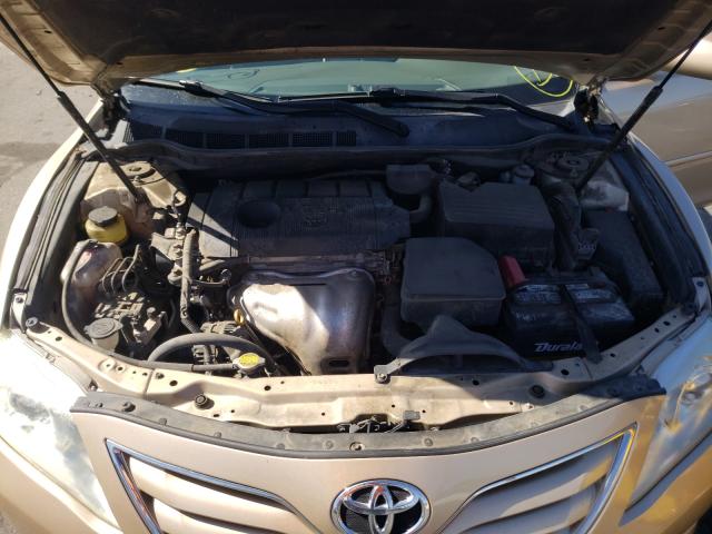 Photo 6 VIN: 4T1BF3EK1BU742014 - TOYOTA CAMRY BASE 