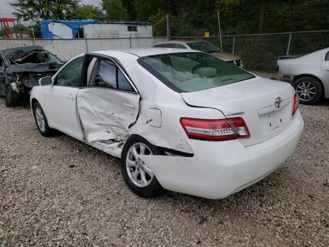 Photo 2 VIN: 4T1BF3EK1BU750811 - TOYOTA CAMRY BASE 