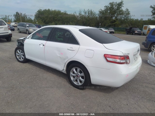 Photo 2 VIN: 4T1BF3EK1BU759413 - TOYOTA CAMRY 