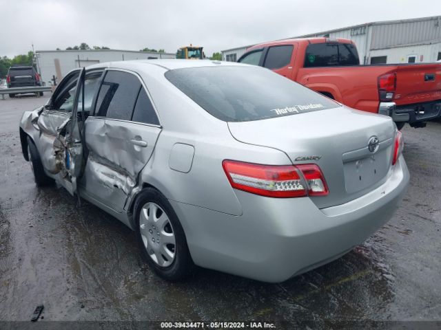 Photo 2 VIN: 4T1BF3EK1BU773392 - TOYOTA CAMRY 