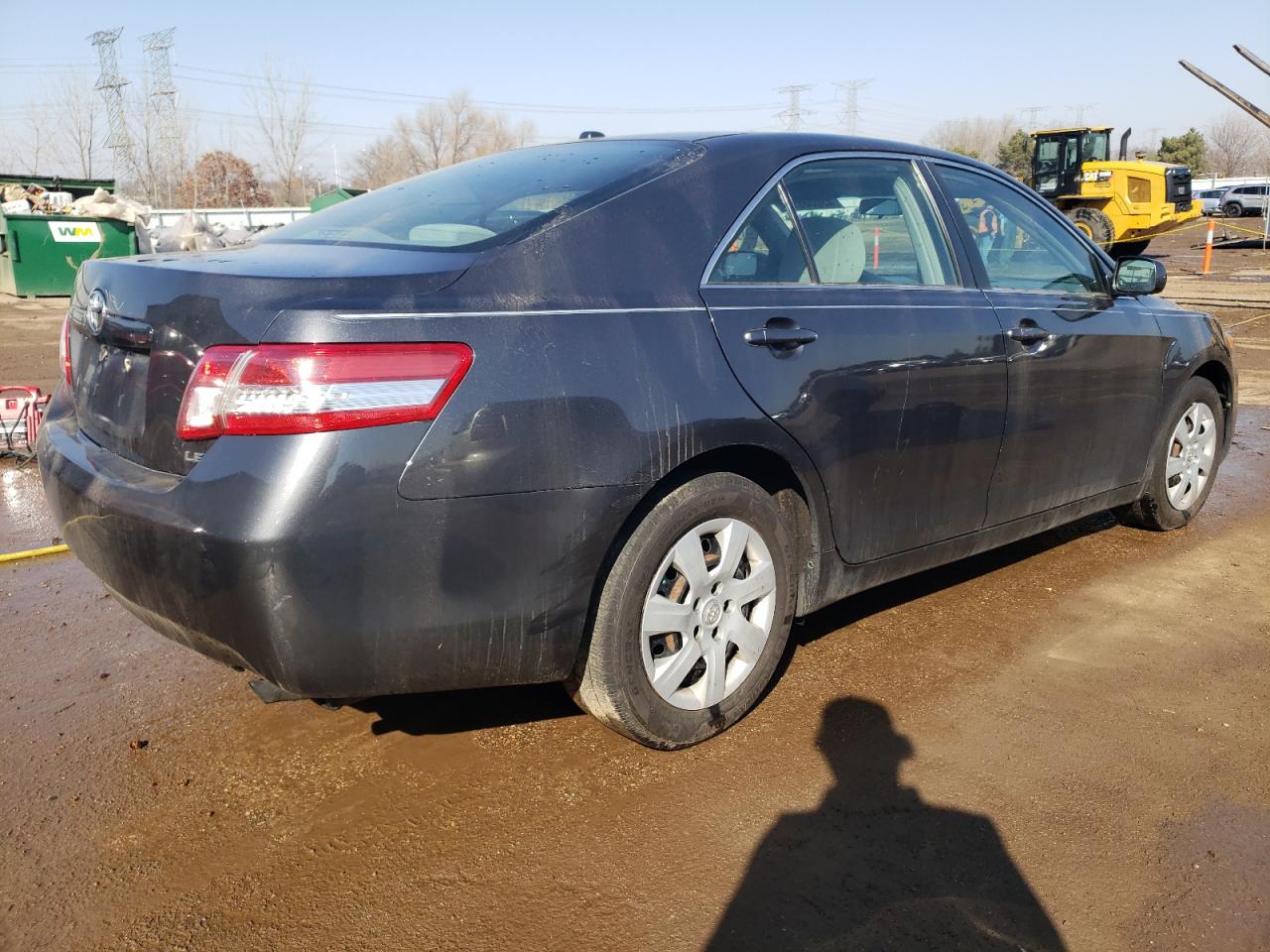 Photo 2 VIN: 4T1BF3EK2AU023983 - TOYOTA CAMRY 