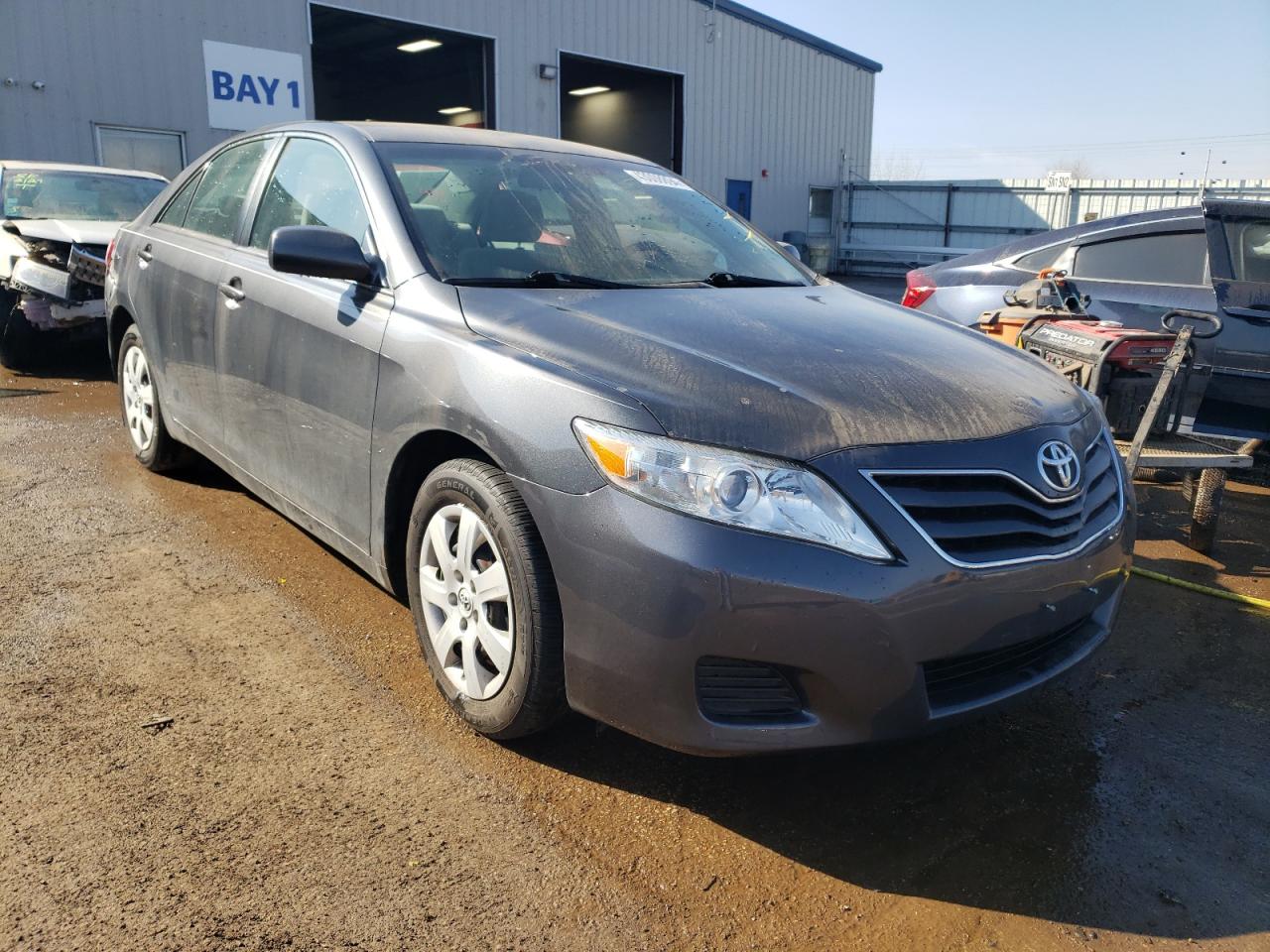 Photo 3 VIN: 4T1BF3EK2AU023983 - TOYOTA CAMRY 