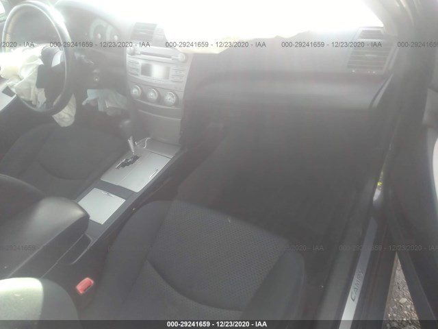 Photo 4 VIN: 4T1BF3EK2AU034644 - TOYOTA CAMRY 