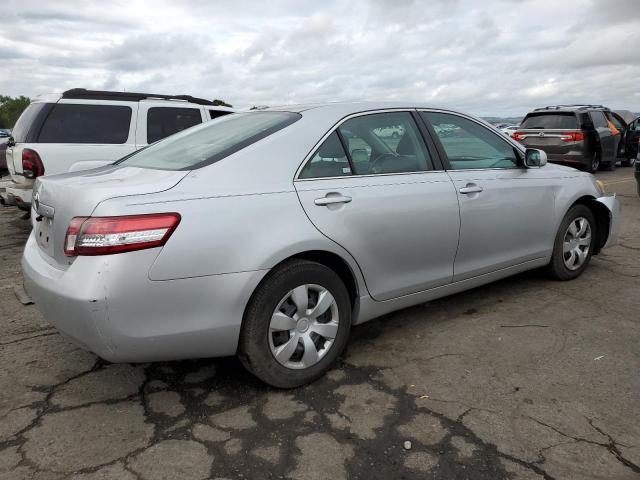 Photo 2 VIN: 4T1BF3EK2AU050603 - TOYOTA CAMRY BASE 