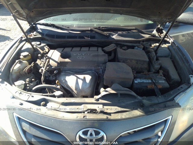 Photo 9 VIN: 4T1BF3EK2AU052626 - TOYOTA CAMRY 