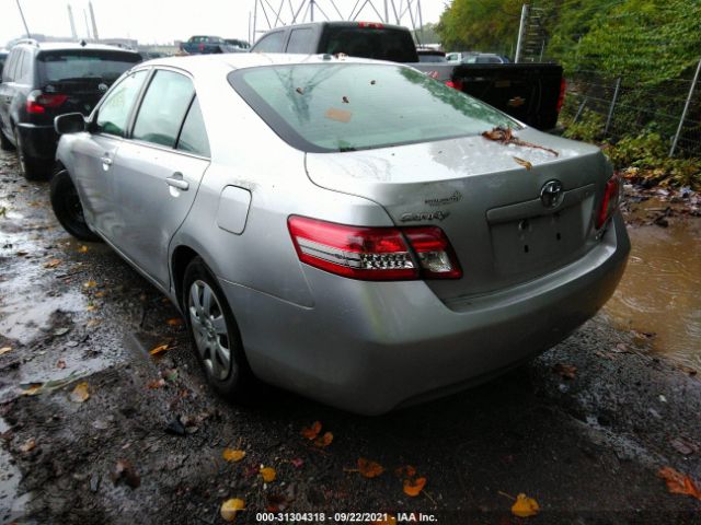 Photo 2 VIN: 4T1BF3EK2AU064694 - TOYOTA CAMRY 