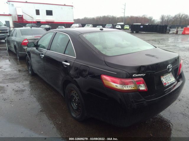 Photo 2 VIN: 4T1BF3EK2AU077364 - TOYOTA CAMRY 