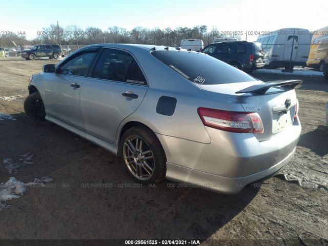 Photo 2 VIN: 4T1BF3EK2AU502498 - TOYOTA CAMRY 