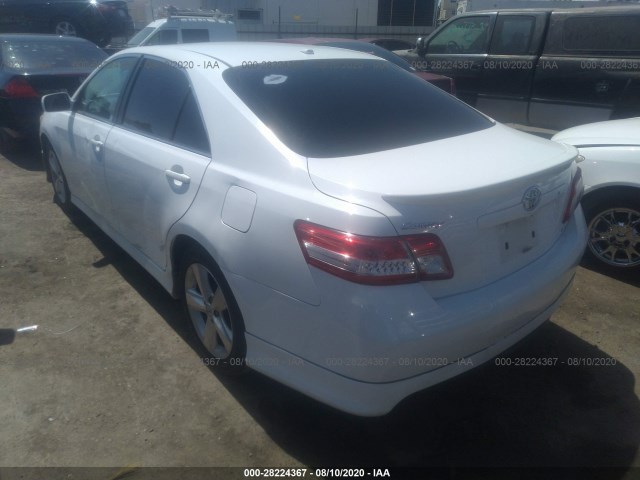 Photo 2 VIN: 4T1BF3EK2AU528194 - TOYOTA CAMRY 