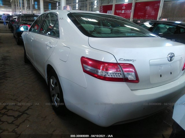 Photo 2 VIN: 4T1BF3EK2AU530611 - TOYOTA CAMRY 