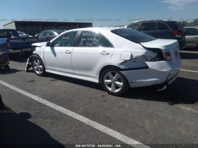 Photo 2 VIN: 4T1BF3EK2AU545206 - TOYOTA CAMRY 