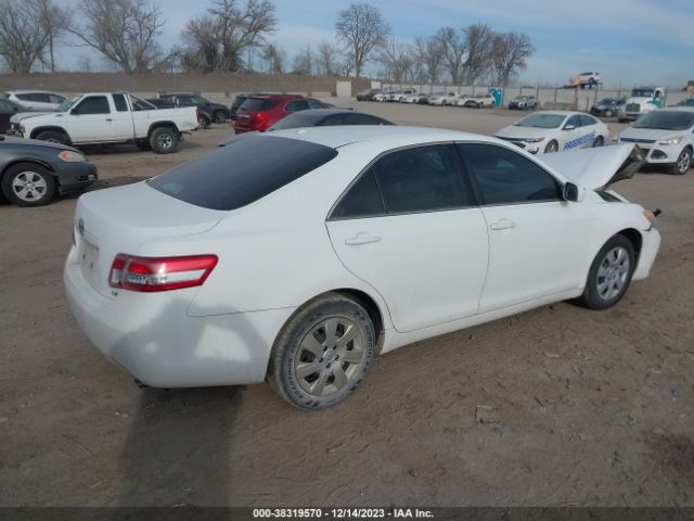 Photo 3 VIN: 4T1BF3EK2AU564628 - TOYOTA CAMRY 